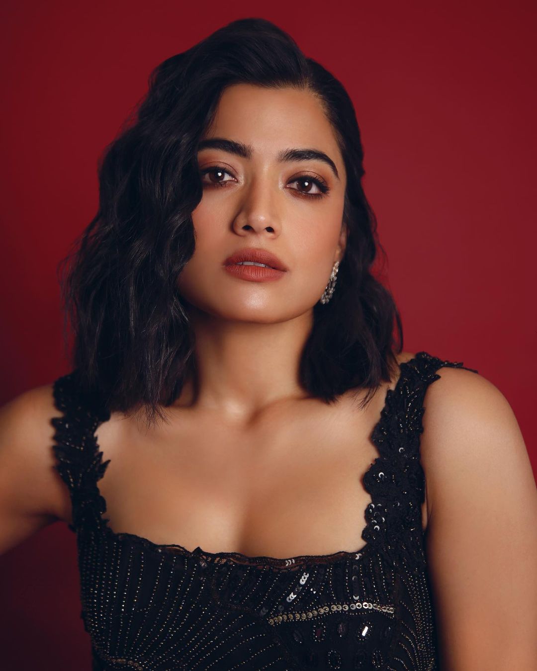 Rashmika�s 2025 Entry Proves She�s the Queen of Chic Rashmika�s 2025 Entry Proves She�s the Queen of Chic