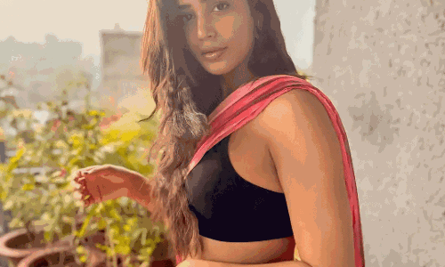 Why does Anaira Gupta always look like a walking style encyclopedia?