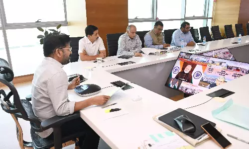 బడే భాయ్ ఇదిగో తెలంగాణ లిస్టు.. మోదీ ఎదుట కోరికల చిట్టా విప్పిన రేవంత్ రెడ్డి