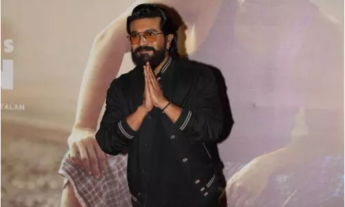 అభిమానుల కుటుంబాలకు రామ్ చరణ్  పరిహారం!