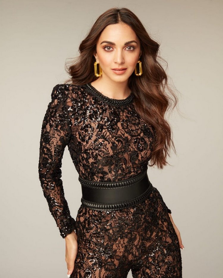 Kiaras Style Is an Ode to Timeless Fashion