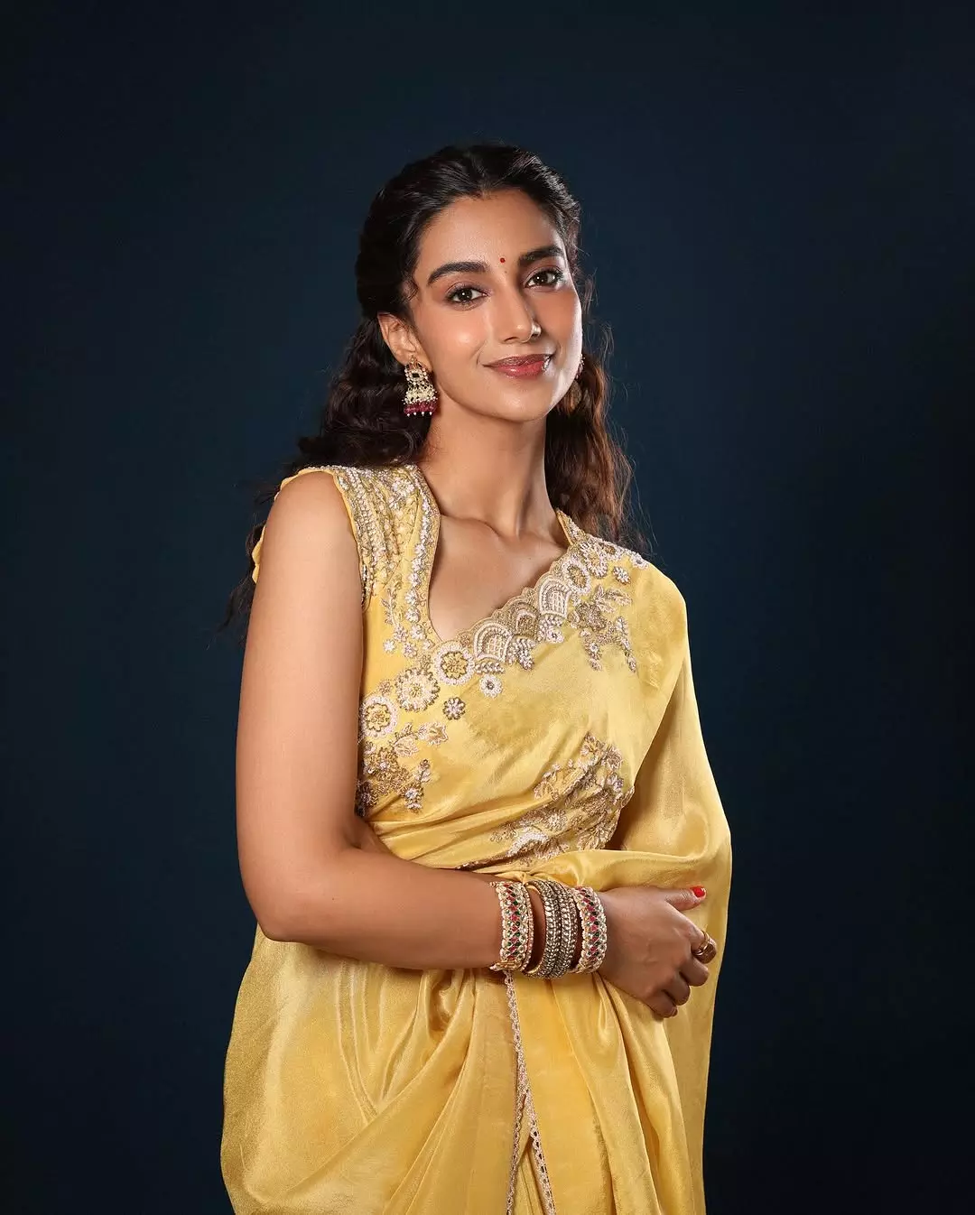 Meenakshi Chaudhary�s Looks Will Keep You Hooked for Hours