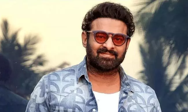 ప్రభాస్ ఛాన్స్ ఆ ఇద్దరిలో ఎవరికి..?