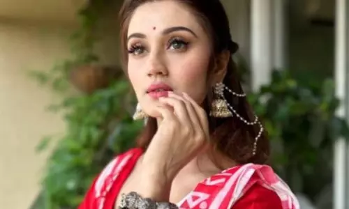 #హీరోయిన్ ఆఫ‌ర్ .. ముఖ్య‌మంత్రి కూతురికి 4కోట్లు టోక‌రా