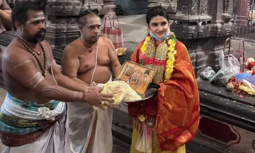 తిళ్లై న‌ట‌రాజ స్వామి ఆల‌యంలో శ్రీలీల ప్ర‌త్యేక పూజ‌లు