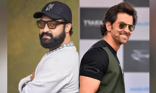 ఈ నెల‌లోనే హృతిక్, తార‌క్!