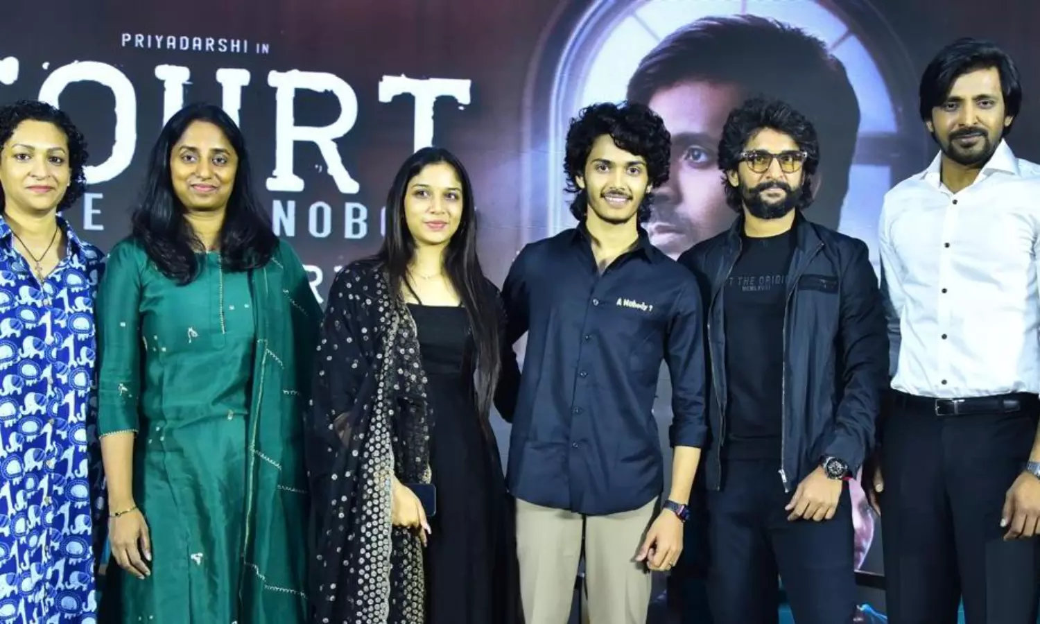 స్టాండింగ్ ఓవేషన్స్ చేసేలా కోర్ట్ : నాని