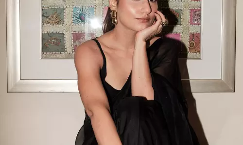 Fatima Sana Shaikhs Timeless Grace