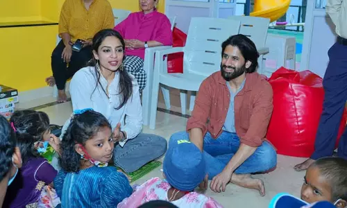 క్యాన్స‌ర్‌తో బాధ‌ప‌డుతున్న పిల్ల‌ల‌తో చైతూ, శోభిత‌