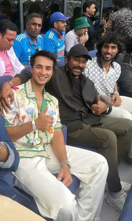 Cricket, Celebrities, and Politics: A Thrilling India vs Pakistan Match