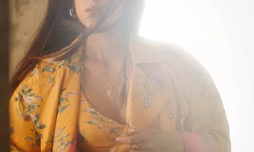 Aakanksha Singh’s Radiant Elegance Captured in Frame Aakanksha Singh’s Radiant Elegance Captured in Frame