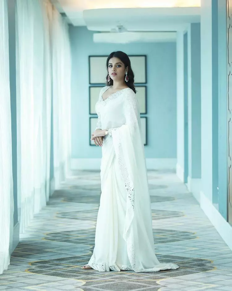 Nidhhi Agerwals Stunning White Look