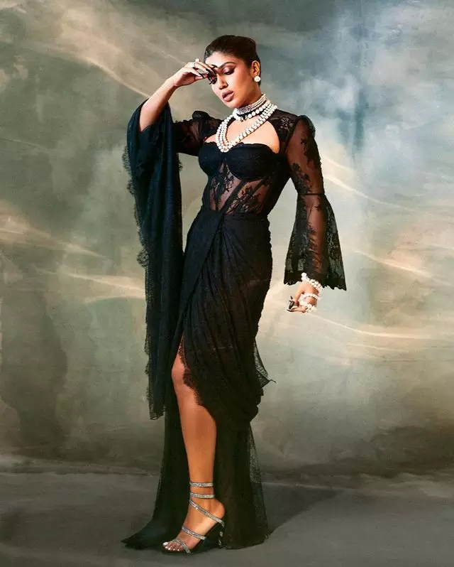 Bhumi Pednekar Stuns In Traditional Elegance Bhumi Pednekar Stuns In Traditional Elegance