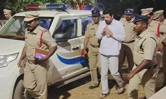 కేసులన్నీ బయటకు.. పోసాని కోసం రాష్ట్రవ్యాప్తంగా పోలీసుల పీటీ వారెంట్లు!