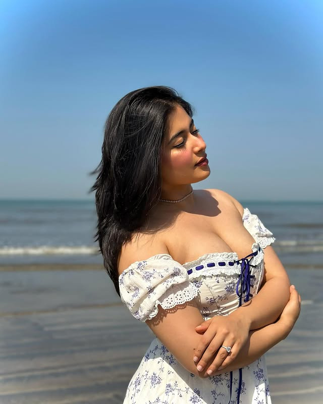 Nikita Sharma: Simplicity Meets Elegance