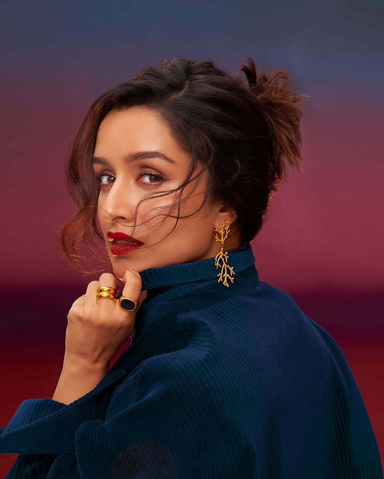 Shraddha Kapoors Stunning Black Dress Moment