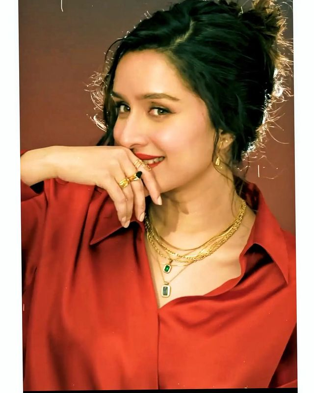 Shraddha Kapoors Stunning Black Dress Moment