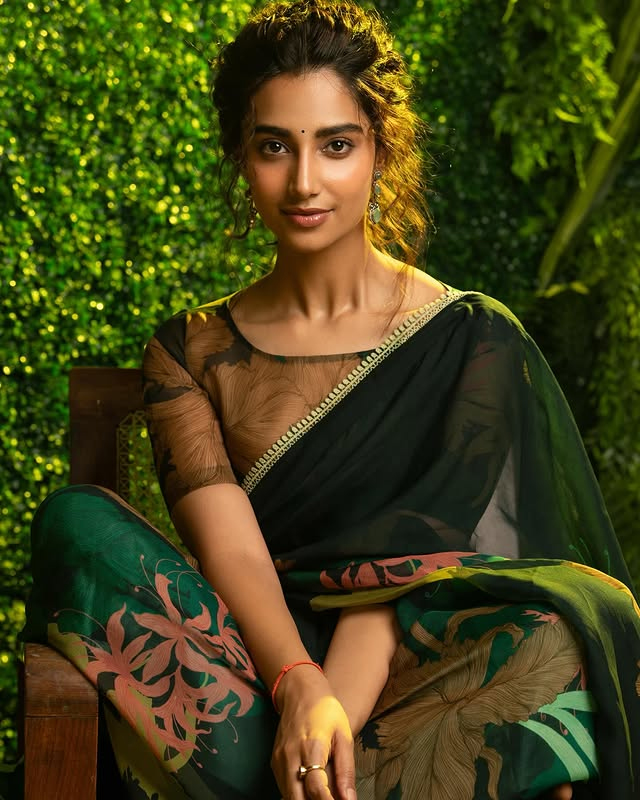 Meenakshi Chaudhary Makes Instagram Feel Like A Personal Runway Show Meenakshi Chaudhary Makes Instagram Feel Like A Personal Runway Show