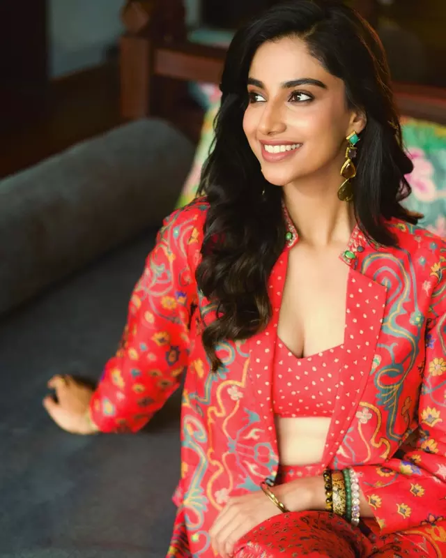 Meenakshi Chaudhary Makes Instagram Feel Like A Personal Runway Show Meenakshi Chaudhary Makes Instagram Feel Like A Personal Runway Show