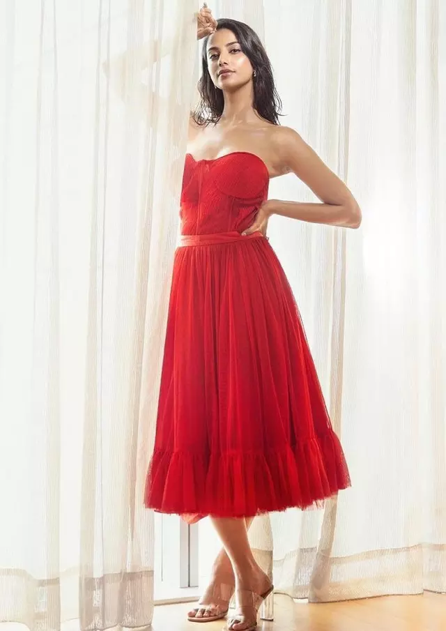 Meenakshi Chaudhary Makes Instagram Feel Like A Personal Runway Show Meenakshi Chaudhary Makes Instagram Feel Like A Personal Runway Show