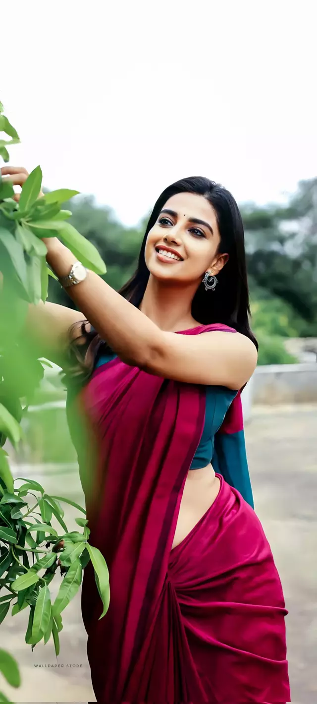 Meenakshi Chaudhary Makes Instagram Feel Like A Personal Runway Show Meenakshi Chaudhary Makes Instagram Feel Like A Personal Runway Show