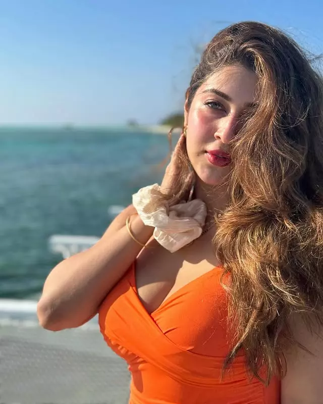 Sonarika Bhadorias Bold and Beautiful Fashion Moments Sonarika Bhadorias Bold and Beautiful Fashion Moments
