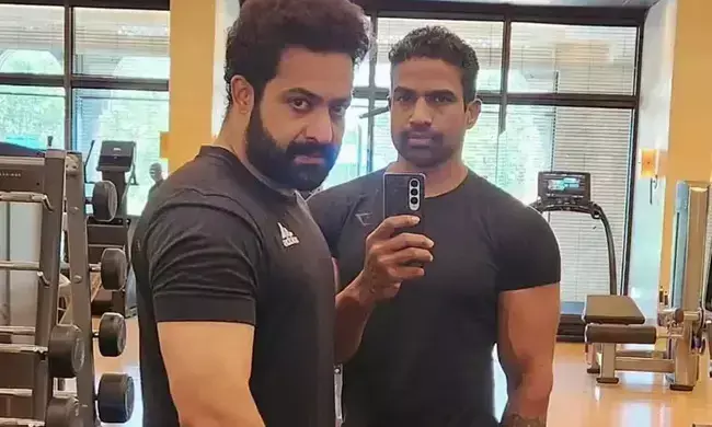 ఎన్టీఆర్ మళ్ళీ తగ్గాడు