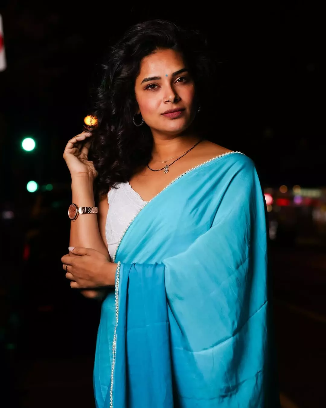 Hari Teja Aces the Fashion Game in Saree