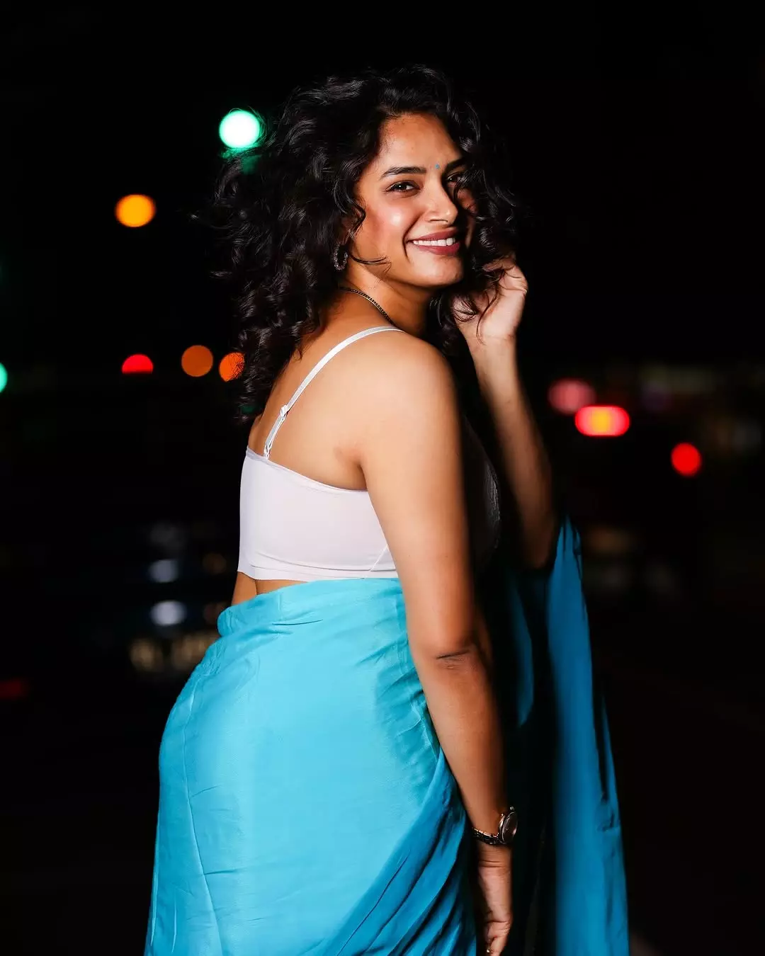 Hari Teja Aces the Fashion Game in Saree