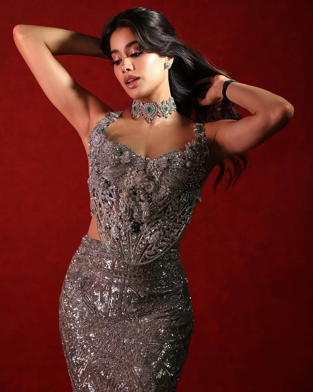 Janhvi Kapoor A Vision of Elegance and Glamour Janhvi Kapoor A Vision of Elegance and Glamour