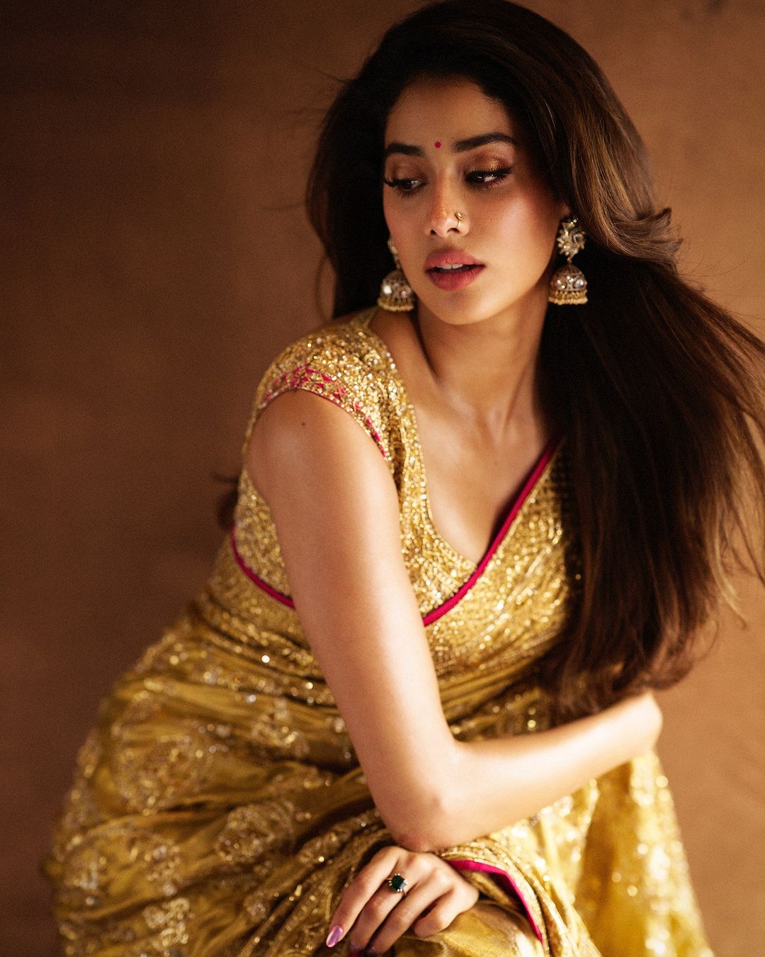 Janhvi Kapoor A Vision of Elegance and Glamour Janhvi Kapoor A Vision of Elegance and Glamour