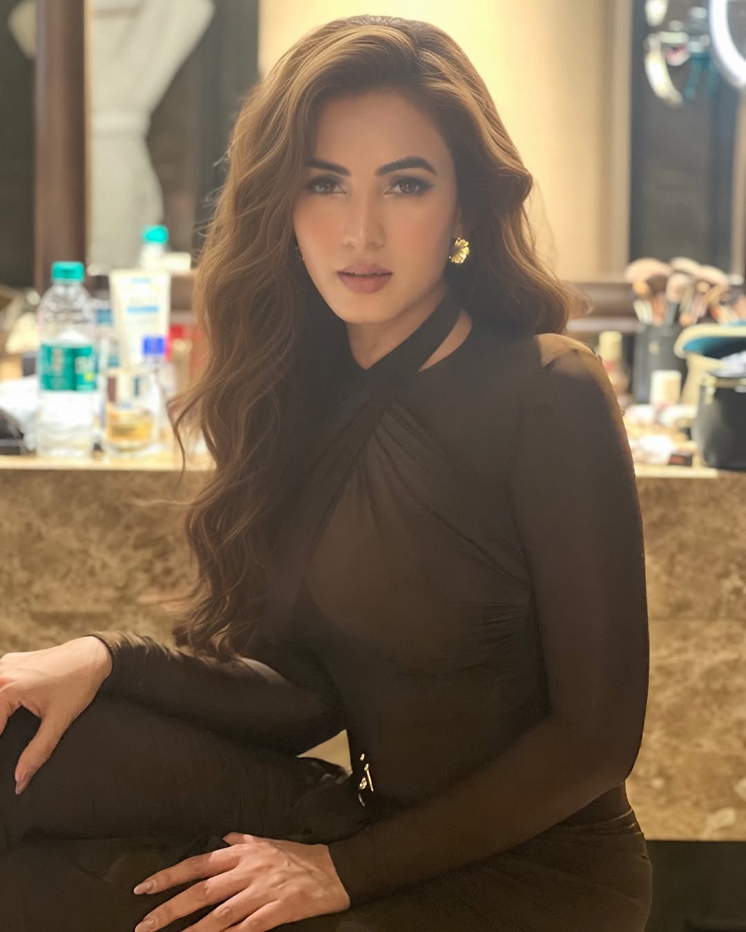 Sonal Chauhan Enjoys the Tropical Bliss of Furaveri Maldives Sonal Chauhan Enjoys the Tropical Bliss of Furaveri Maldives