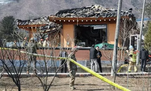 సొంత జనంపైనే బాంబులు.. దక్షిణ కొరియాలో ఘోరం