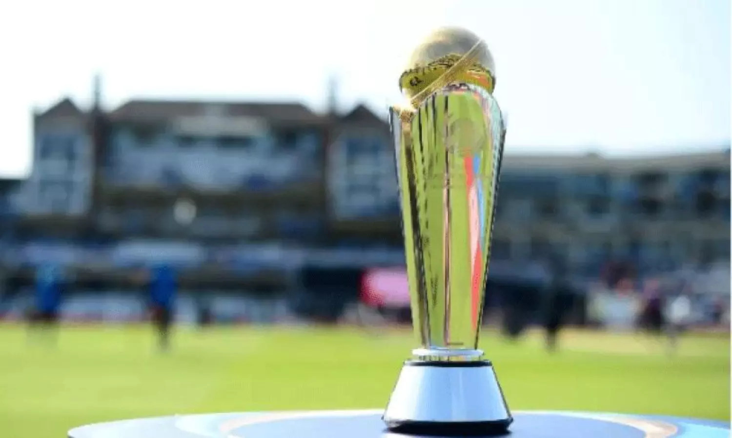 భారత్ కు పిచ్ అనుకూలతపై పిచ్చి మాటలు..ఇదేంది శాంట్నర్?