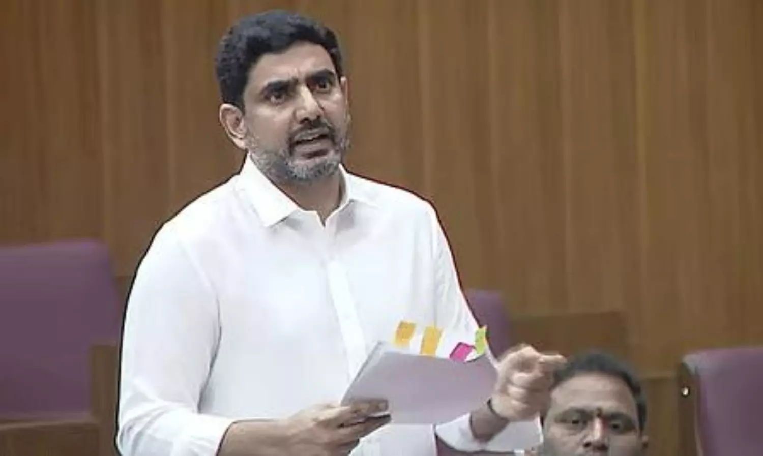 పవనన్నా అంటూ అల్లుకుపోతున్న లోకేష్! పవనన్నా అంటూ అల్లుకుపోతున్న లోకేష్!