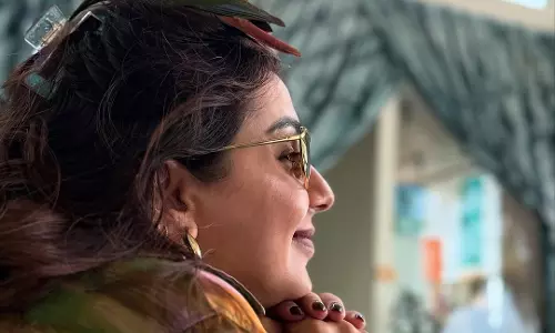 Nikki Galranis Fashion in Instagram Pics is Absolute Eye Feast