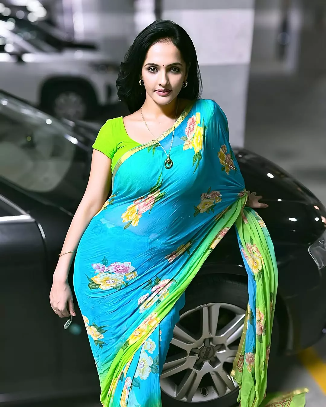 Jyothi Poorvaj’s Blue Green Saree Is All About Being Remembered Jyothi Poorvaj’s Blue Green Saree Is All About Being Remembered