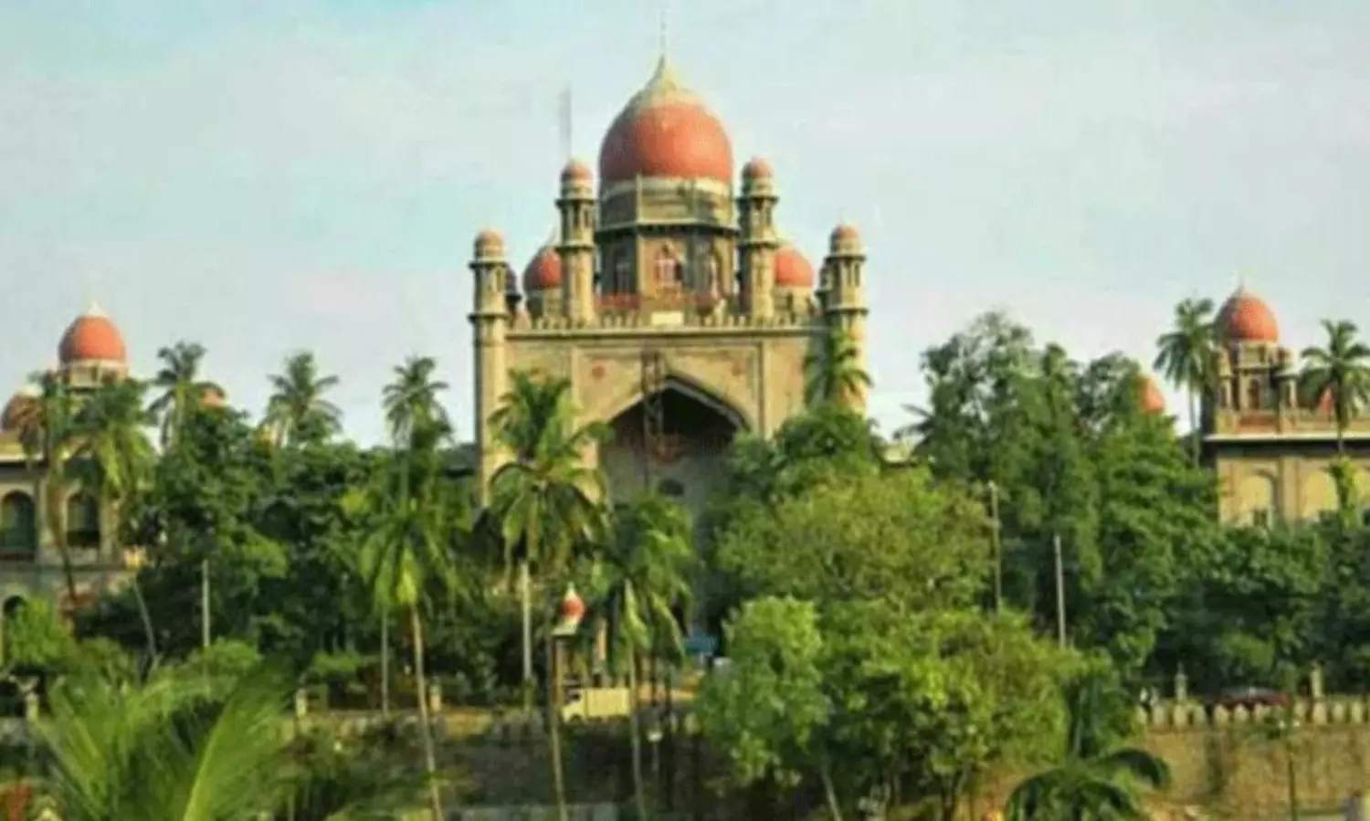 తెలంగాణ వ‌క్ఫ్ బోర్డుపై హైకోర్టు తీవ్ర ఆగ్ర‌హం.. ఏం జ‌రిగింది?