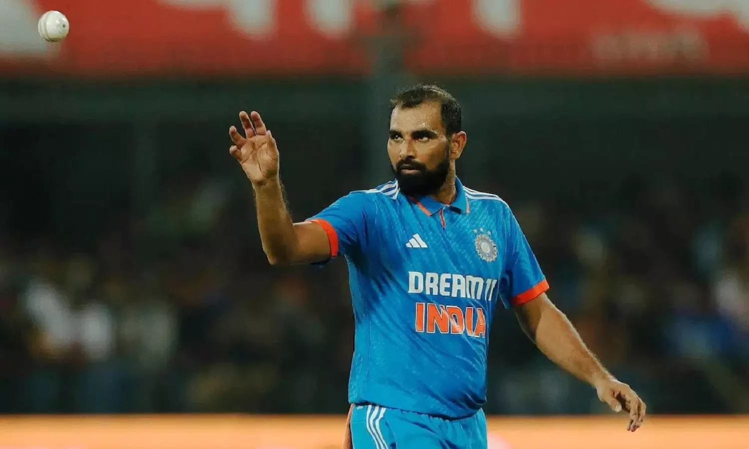 ఉపాధి హామీ కూలీగా సన్ రైజర్స్ క్రికెటర్ చెల్లెలు.. యూపీలో స్కాం ఉపాధి హామీ కూలీగా సన్ రైజర్స్ క్రికెటర్ చెల్లెలు.. యూపీలో స్కాం