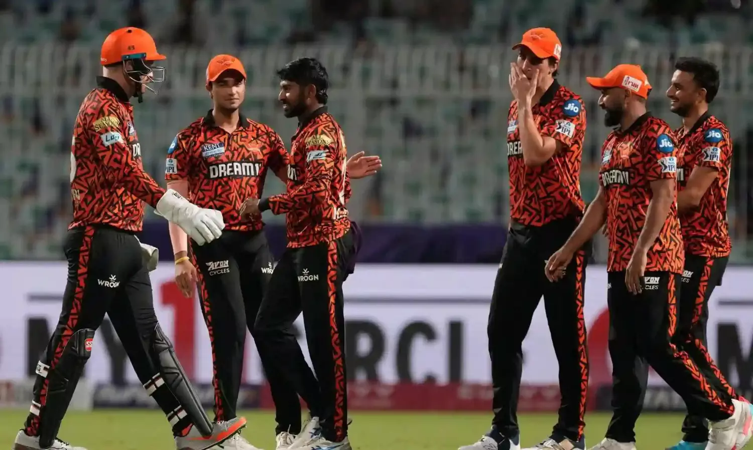 ఓవర్ కాన్ఫిడెన్స్ కొంపముంచిది.. SRH కు వరుసగా మూడో ఓటమి తెచ్చింది..