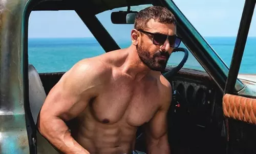 గచ్చి బౌలి వివాదంపై స్పందించిన బాలీవుడ్ హీరో