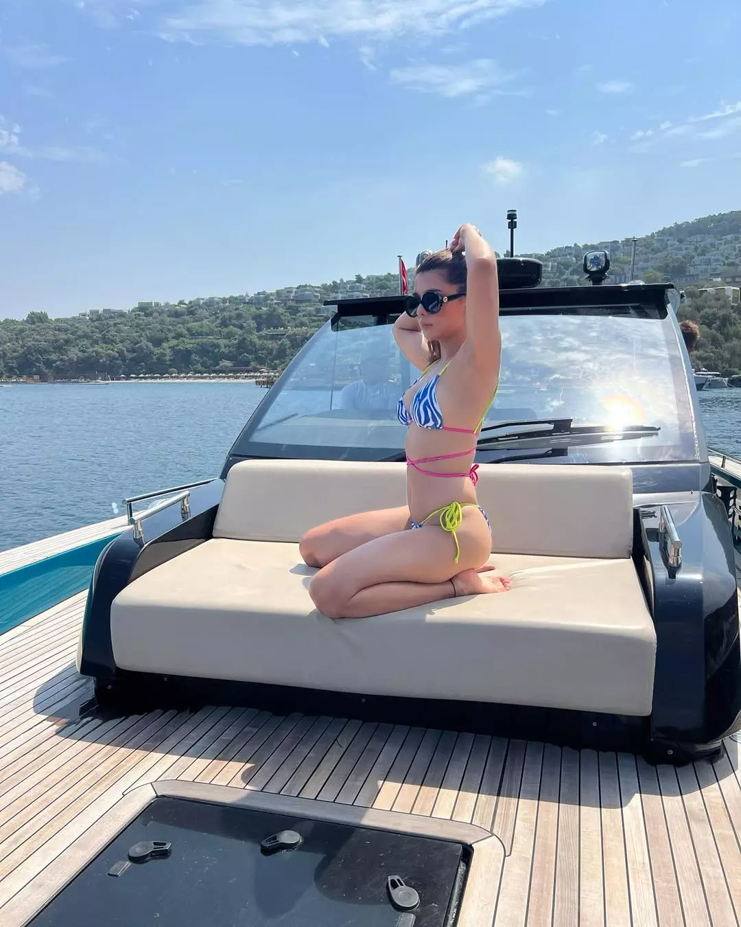 Elevate Your Wardrobe with Ruhii Siingh Elevate Your Wardrobe with Ruhii Siingh