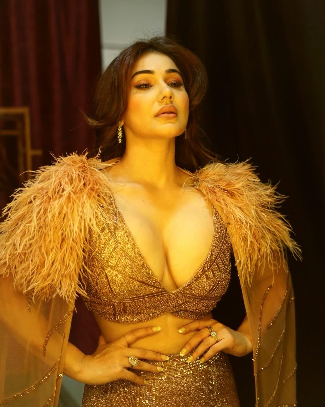 Kangna Sharma Fashion Beyond Boundaries Kangna Sharma Fashion Beyond Boundaries