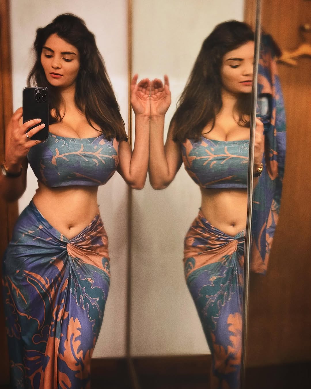 Anveshi Jain�s Classy Fashion Statement