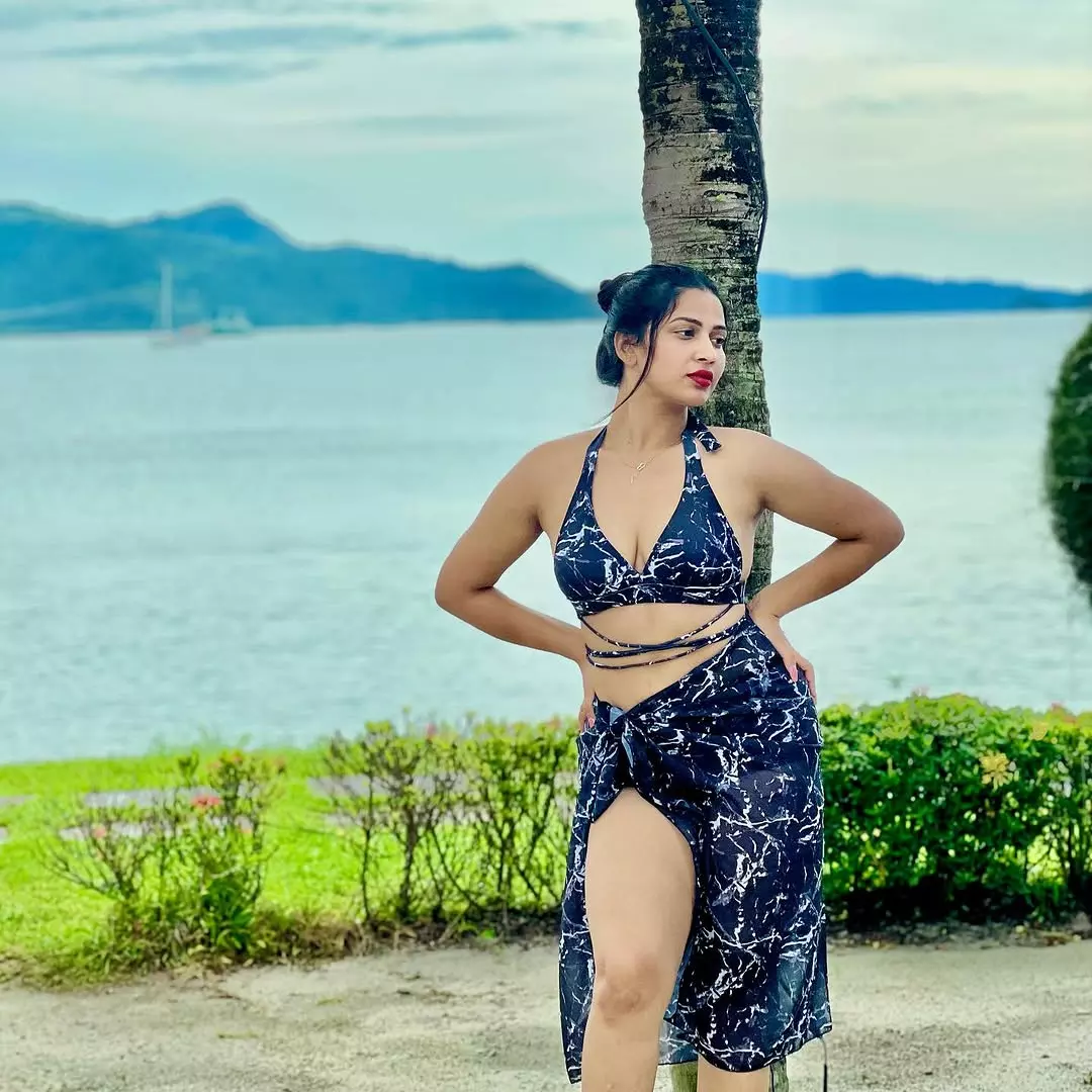 Inaya Sulthana�s Traditional Charm Inaya Sulthana�s Traditional Charm