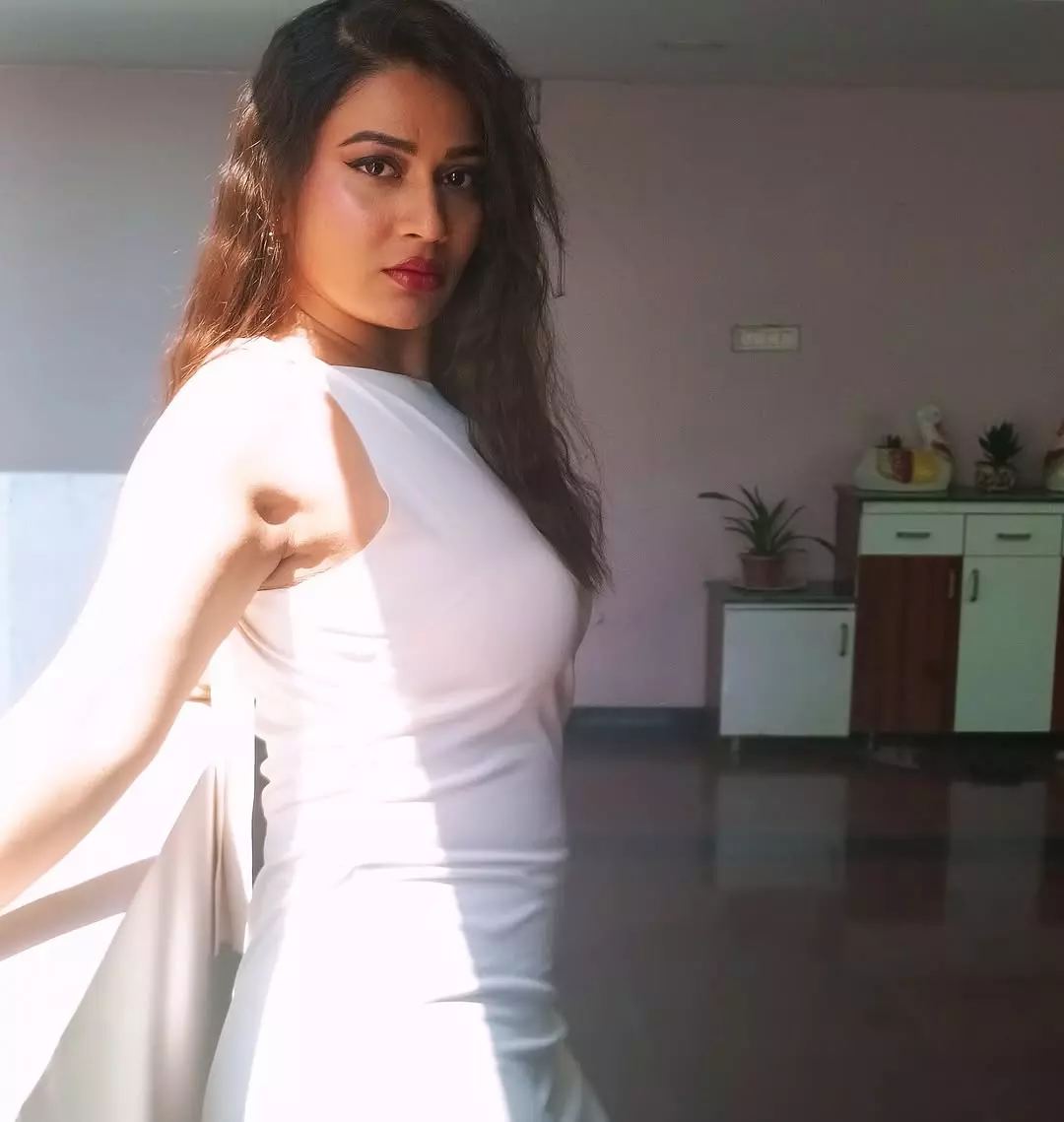 Inaya Sulthana�s Traditional Charm