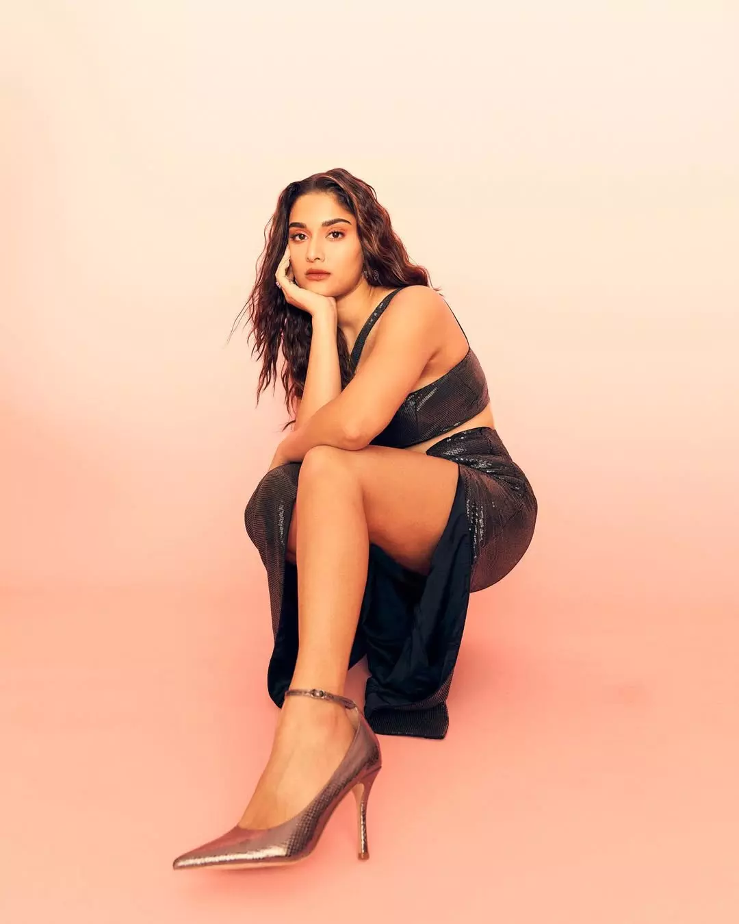 Saiee Manjrekar�s Stunning Glam Look