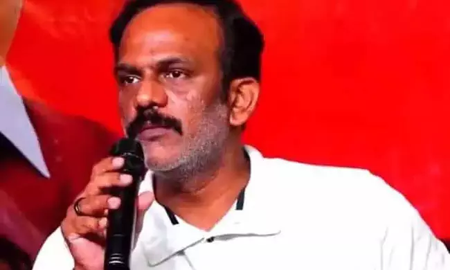 వంగవీటికి  అధికార పదవులు దగ్గరా ..దూరమా   ?