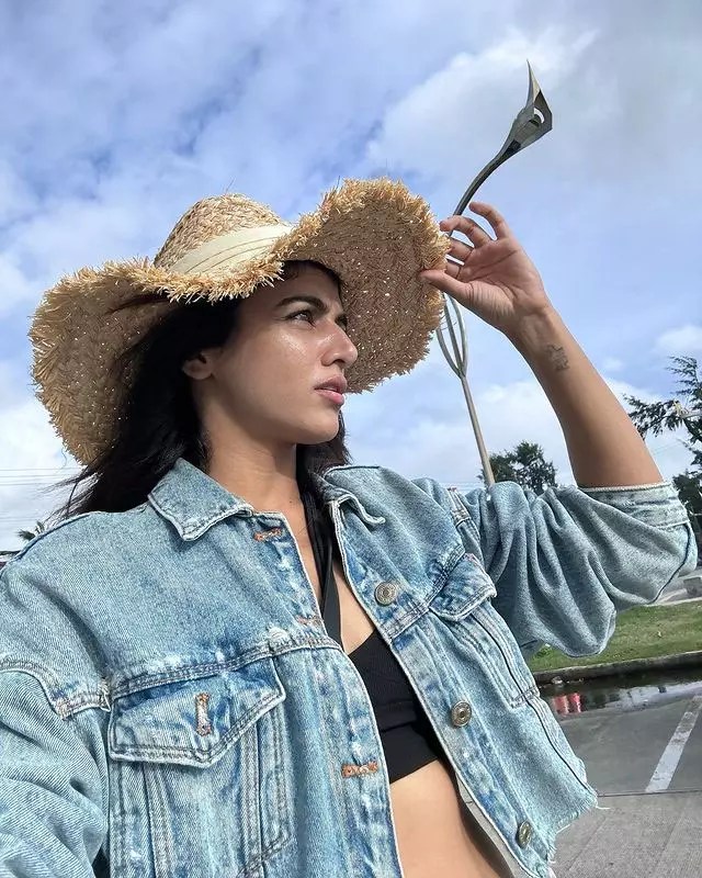 Wamiqa Gabbis stealing the show with just her smile Wamiqa Gabbis stealing the show with just her smile