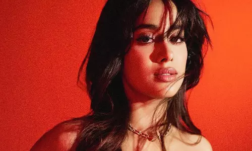 Janhvi Kapoor In Red Dress